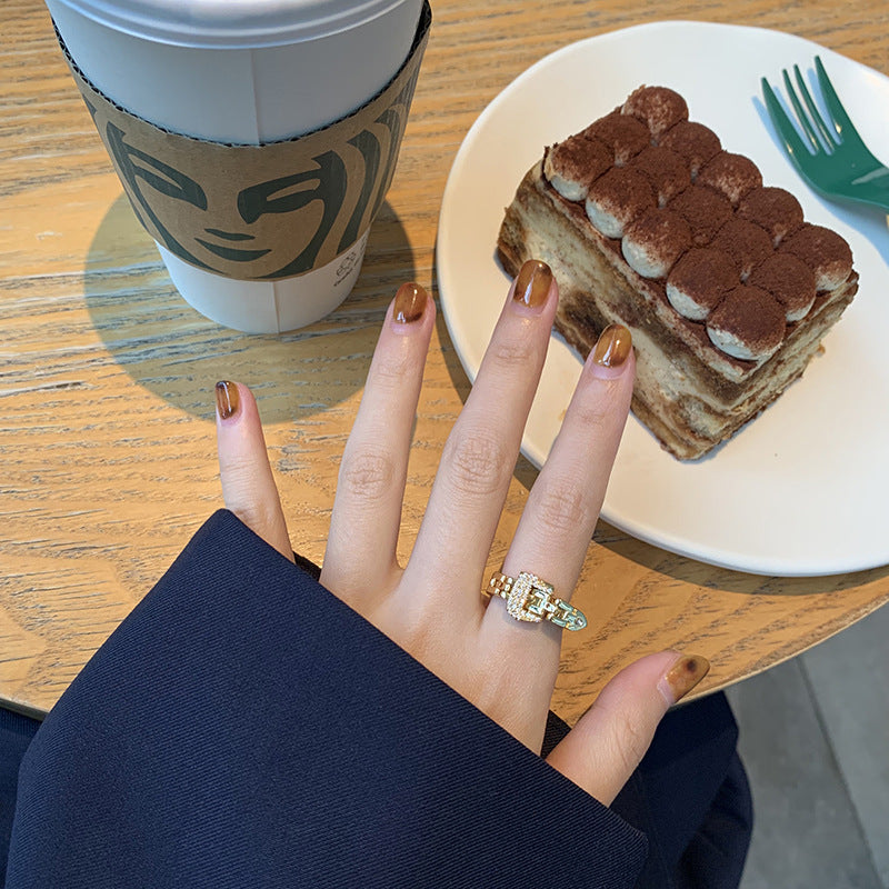 Adjustable Belt Buckle Zircon Rings Detachable Metal Soft Chain Ring حلقات زركون بإبزيم حزام قابل للتعديل، وسلسلة معدنية ناعمة قابلة للفصل