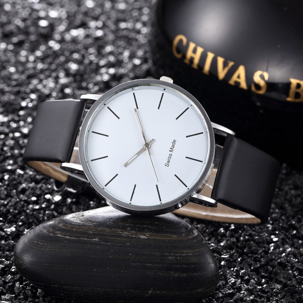 Men's and women's quartz watches ساعات كوارتز للرجال والنساء