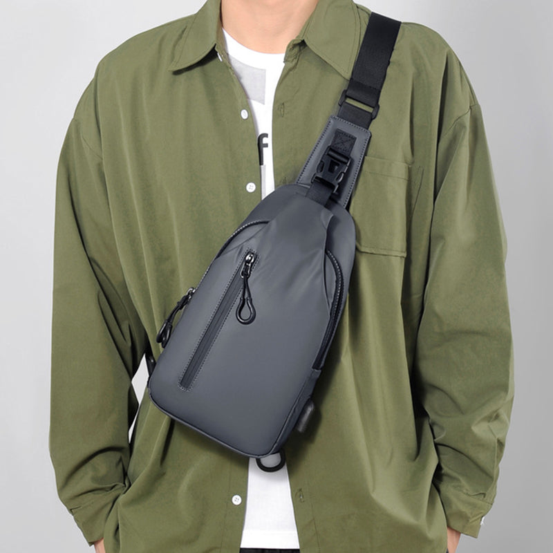 Black Sling Crossbody Backpack Shoulder Bag For Men Chest Bag حقيبة ظهر سوداء بحزام كتف للرجال، حقيبة صدر
