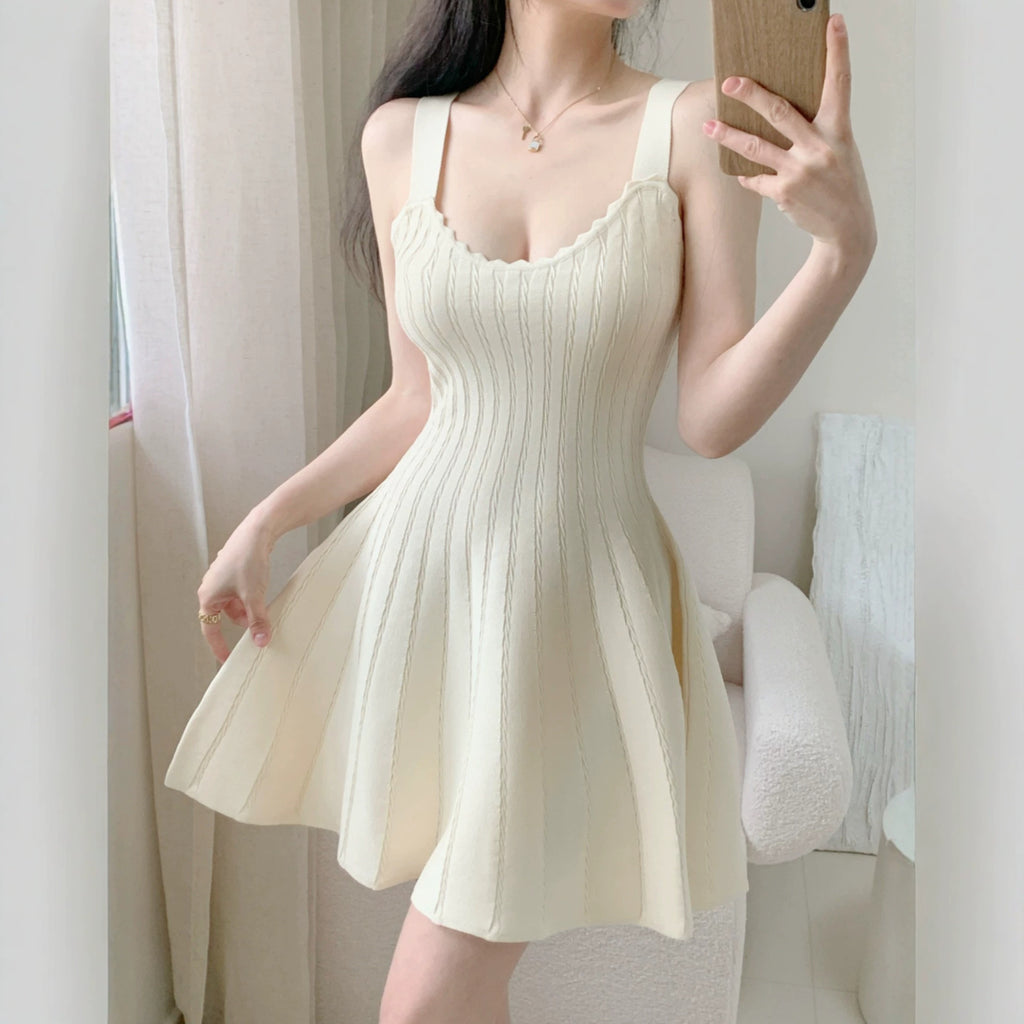 Elegant Short Audrey Hepburn-Style Little Black Dress Womens Summer فستان قصير أنيق أسود اللون على طراز أودري هيبورن، مناسب لفصل الصيف للنساء