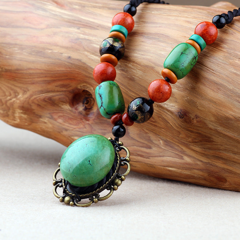 Ethnic Style Turquoise Pendant Accessory Short Paragraph قلادة من الفيروز بتصميم عرقي - فقرة قصيرة