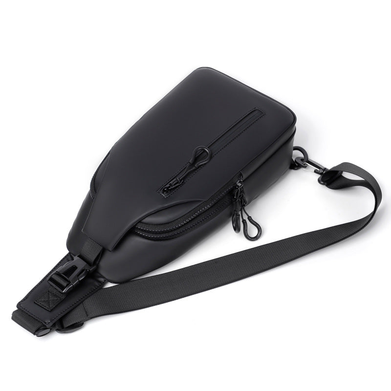 Black Sling Crossbody Backpack Shoulder Bag For Men Chest Bag حقيبة ظهر سوداء بحزام كتف للرجال، حقيبة صدر