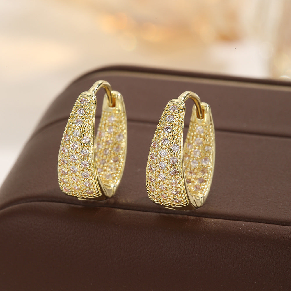 U-shaped Zircon Ear Clips Light Luxury Geometric Minimalist Copper Earrings أقراط أذن من الزركون على شكل حرف U، بتصميم هندسي بسيط فاخر من النحاس