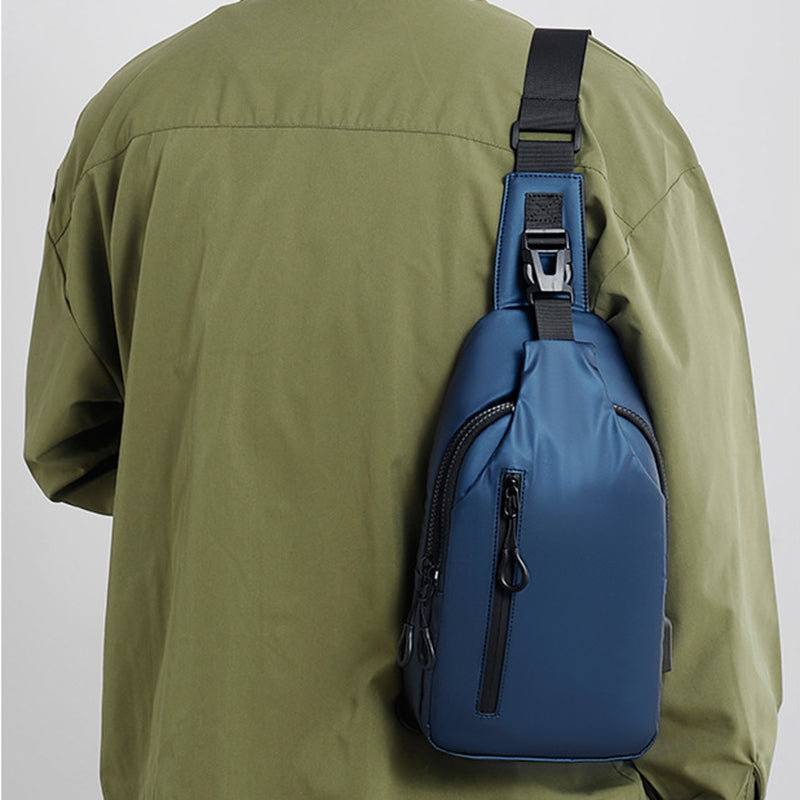 Black Sling Crossbody Backpack Shoulder Bag For Men Chest Bag حقيبة ظهر سوداء بحزام كتف للرجال، حقيبة صدر