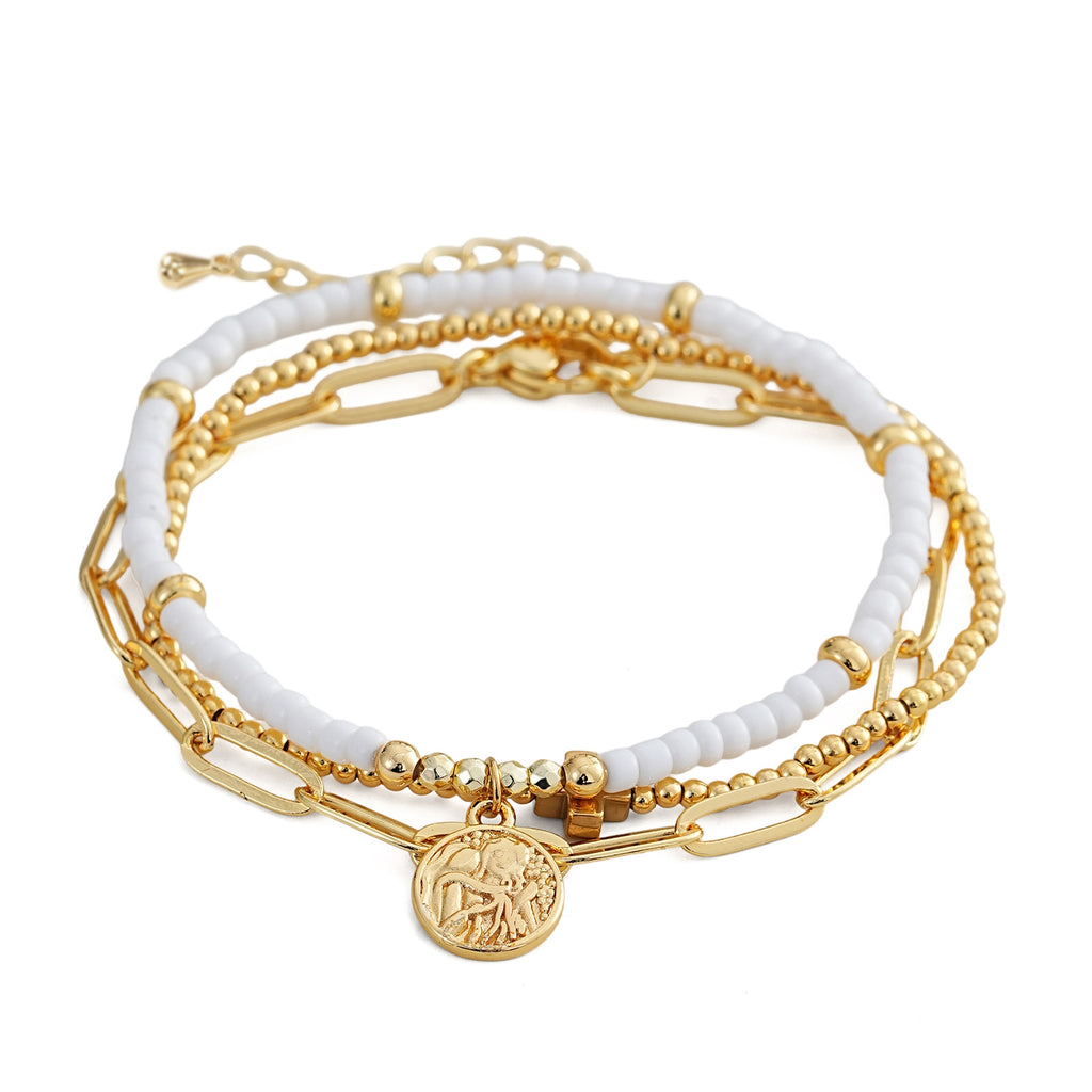 Adjustable Multi-Layer Gold Bead Heart Charm Bracelet سوار قابل للتعديل متعدد الطبقات مزين بخرز ذهبي على شكل قلب