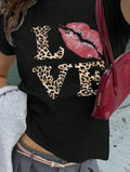 Personalized Street-style Short Crop Top With Letter Print And Short Sleeves بلوزة قصيرة بتصميم عصري مزينة بطبعة حروف وأكمام قصيرة