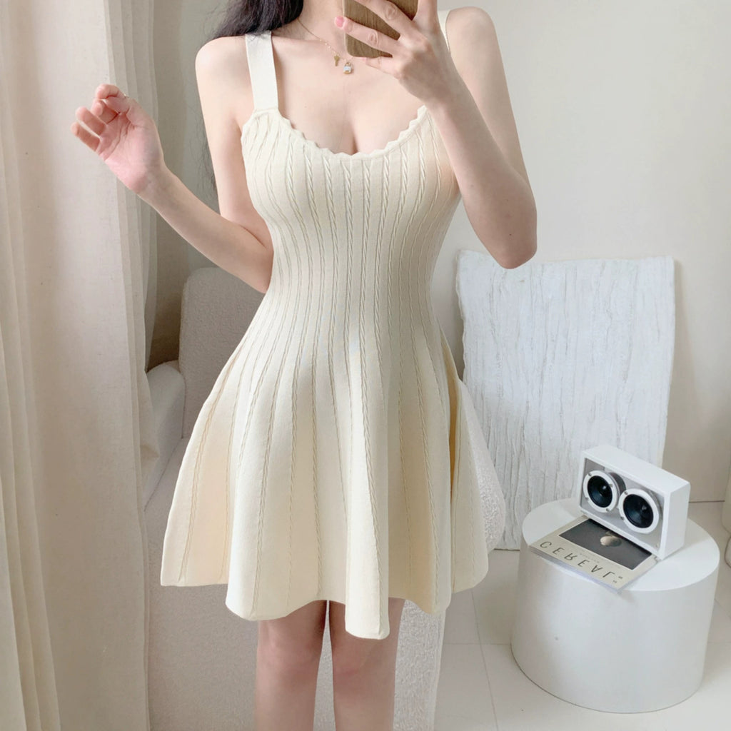 Elegant Short Audrey Hepburn-Style Little Black Dress Womens Summer فستان قصير أنيق أسود اللون على طراز أودري هيبورن، مناسب لفصل الصيف للنساء