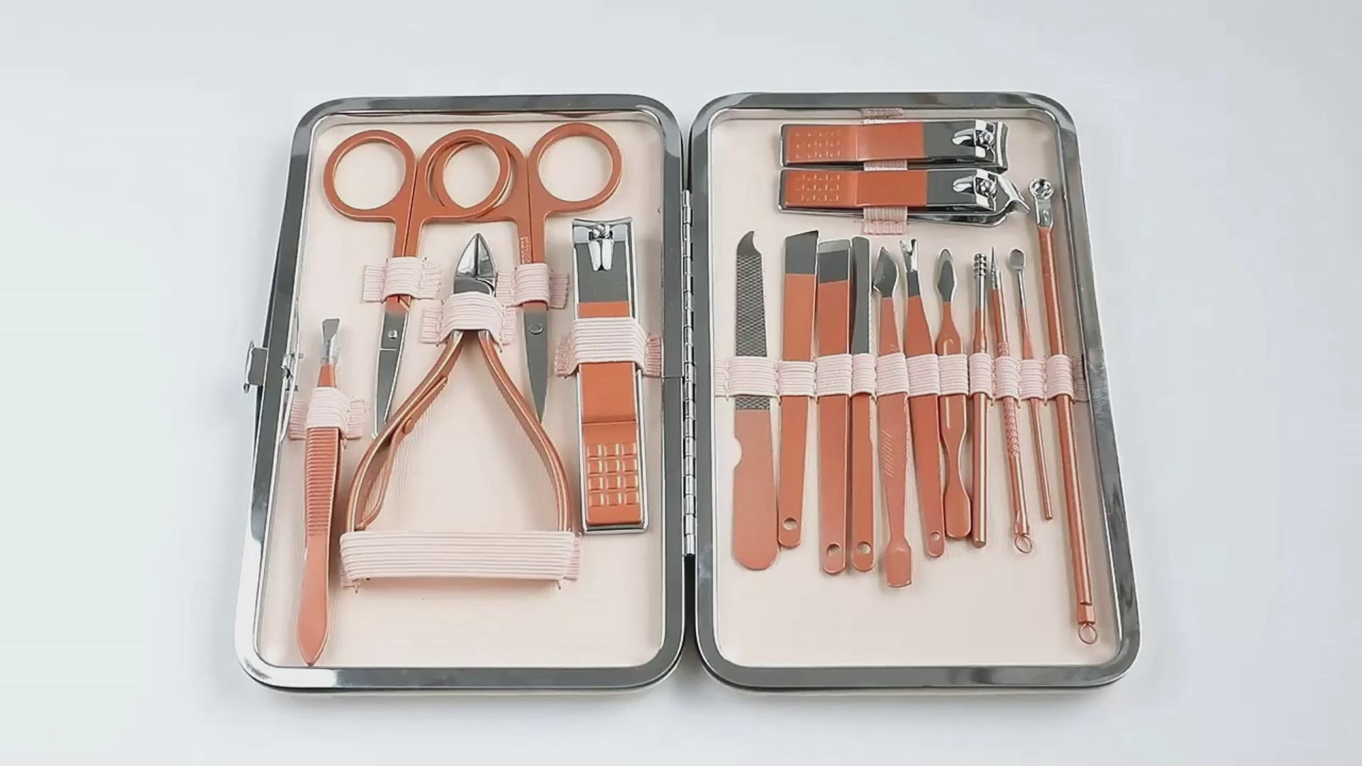 Professional Scissors Nail Clippers Set Ear Spoon Dead Skin Pliers Nail Cutting Pliers Pedicure Knife Nail Groove Trimmers مجموعة مقصات أظافر احترافية، ملعقة أذن، كماشة لإزالة الجلد الميت، كماشة لقص الأظافر، سكين باديكير، أداة تشذيب أخاديد الأظافر