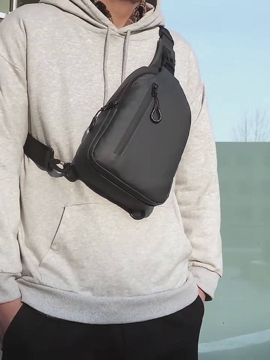 Black Sling Crossbody Backpack Shoulder Bag For Men Chest Bag حقيبة ظهر سوداء بحزام كتف للرجال، حقيبة صدر